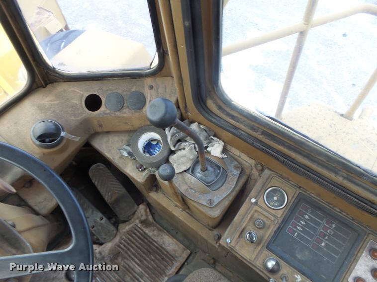 image for item DB1269 1980 Caterpillar 824C wheel dozer