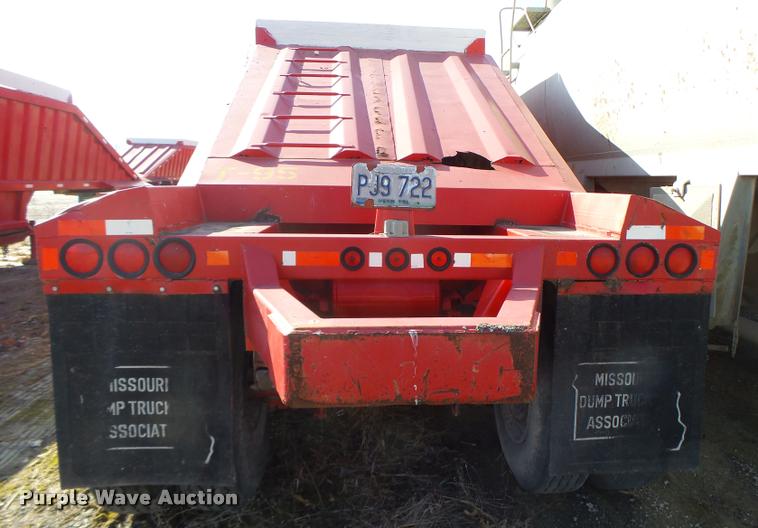 image for item DB1282 1992 CPS bottom dump trailer