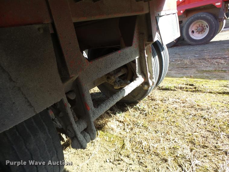 image for item DB1282 1992 CPS bottom dump trailer