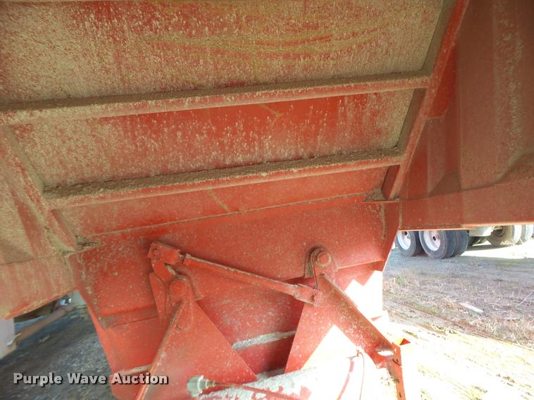 image for item DB1282 1992 CPS bottom dump trailer