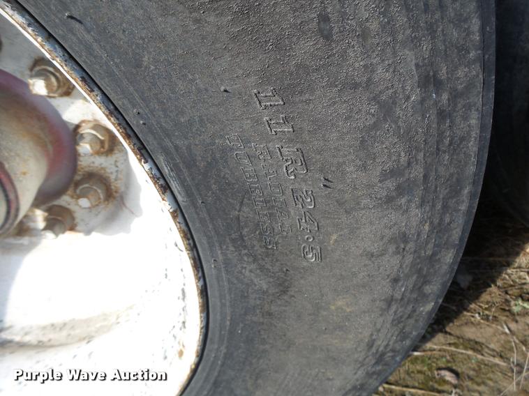 image for item DB1282 1992 CPS bottom dump trailer