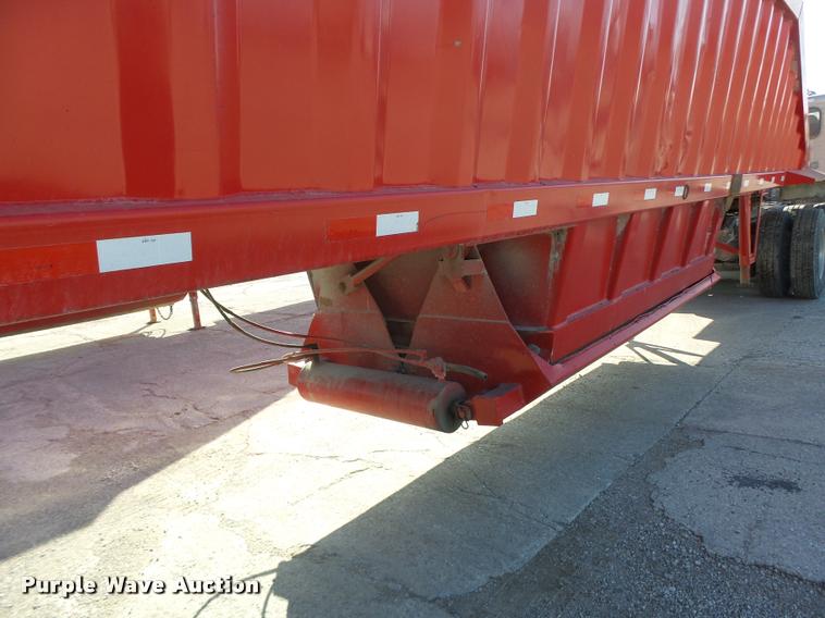 image for item DB1283 1991 CPS bottom dump trailer