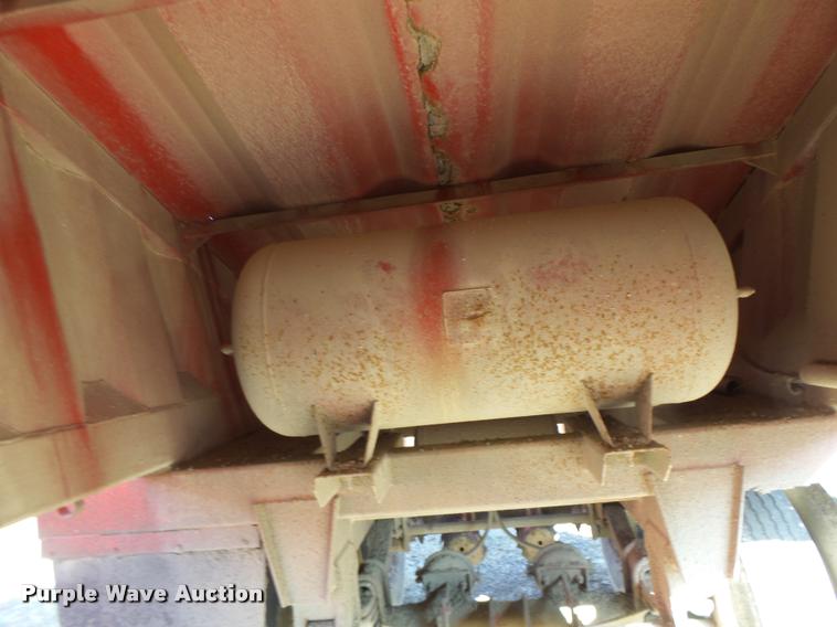 image for item DB1284 1992 CPS bottom dump trailer