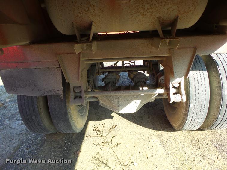 image for item DB1284 1992 CPS bottom dump trailer