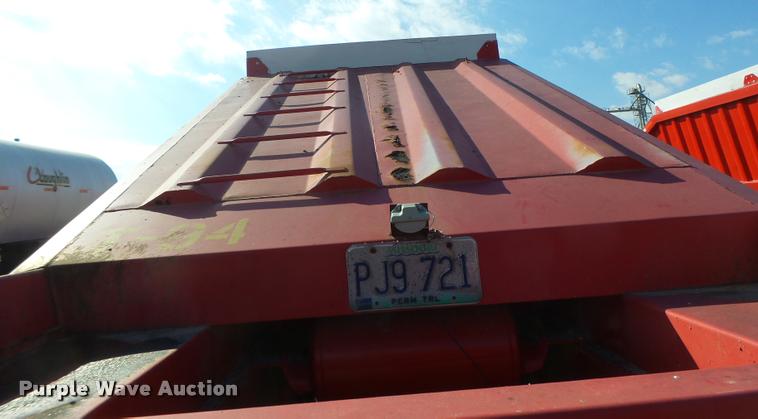 image for item DB1284 1992 CPS bottom dump trailer