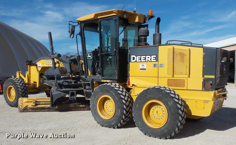 image for item DB1500 2010 John Deere 772G motor grader