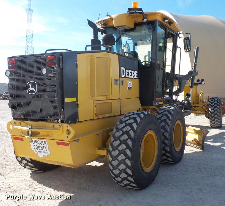 image for item DB1500 2010 John Deere 772G motor grader