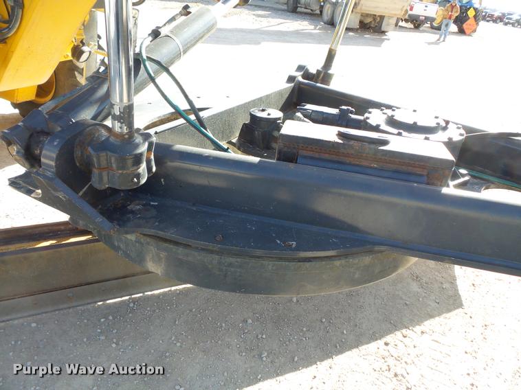 image for item DB1500 2010 John Deere 772G motor grader