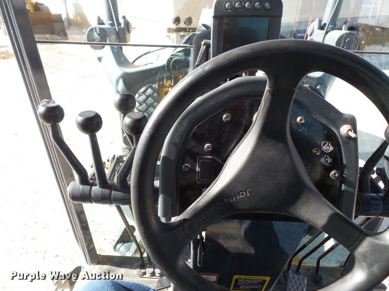 image for item DB1500 2010 John Deere 772G motor grader