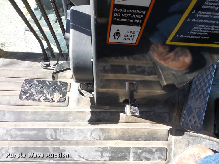 image for item DB1500 2010 John Deere 772G motor grader