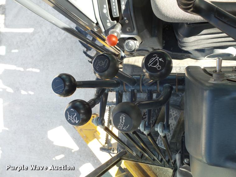 image for item DB1500 2010 John Deere 772G motor grader