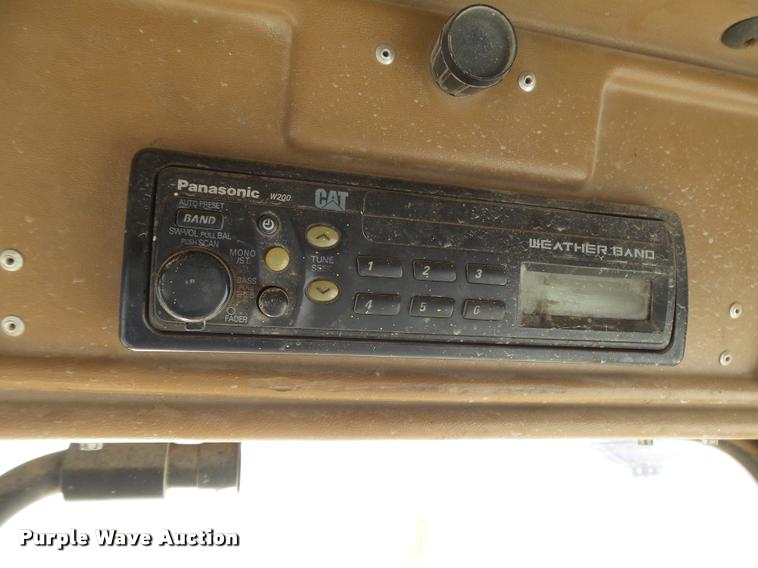 image for item DB1921 1987 Caterpillar 140G motor grader