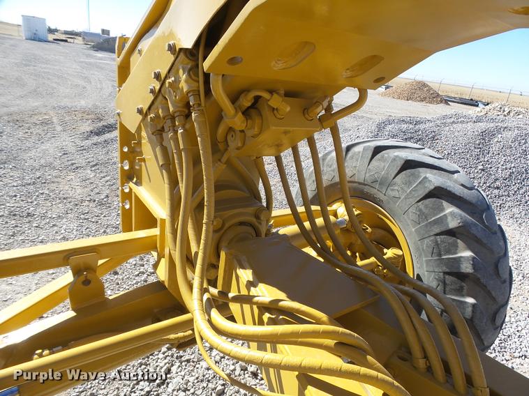 image for item DB1921 1987 Caterpillar 140G motor grader