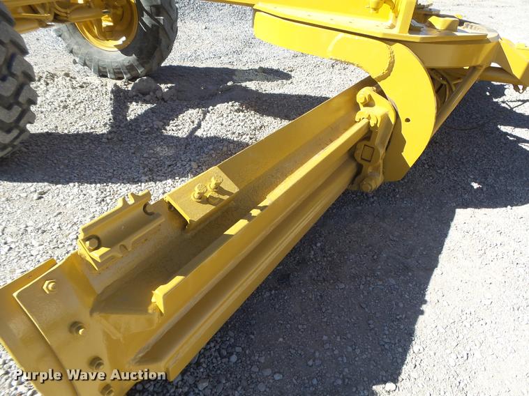 image for item DB1921 1987 Caterpillar 140G motor grader