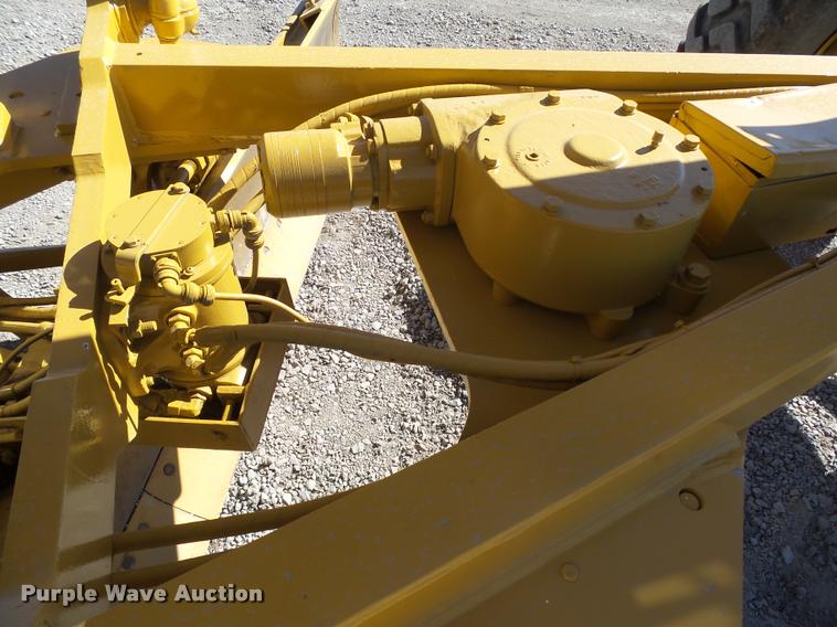 image for item DB1921 1987 Caterpillar 140G motor grader