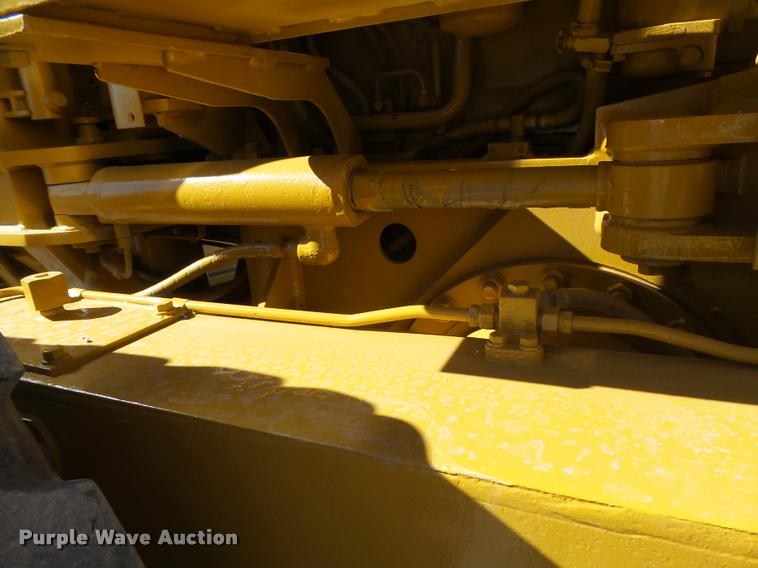 image for item DB1921 1987 Caterpillar 140G motor grader