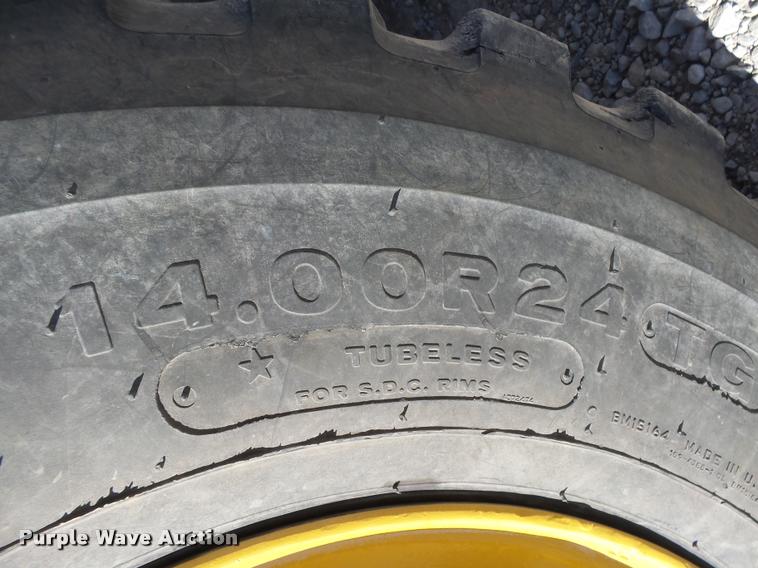 image for item DB1921 1987 Caterpillar 140G motor grader