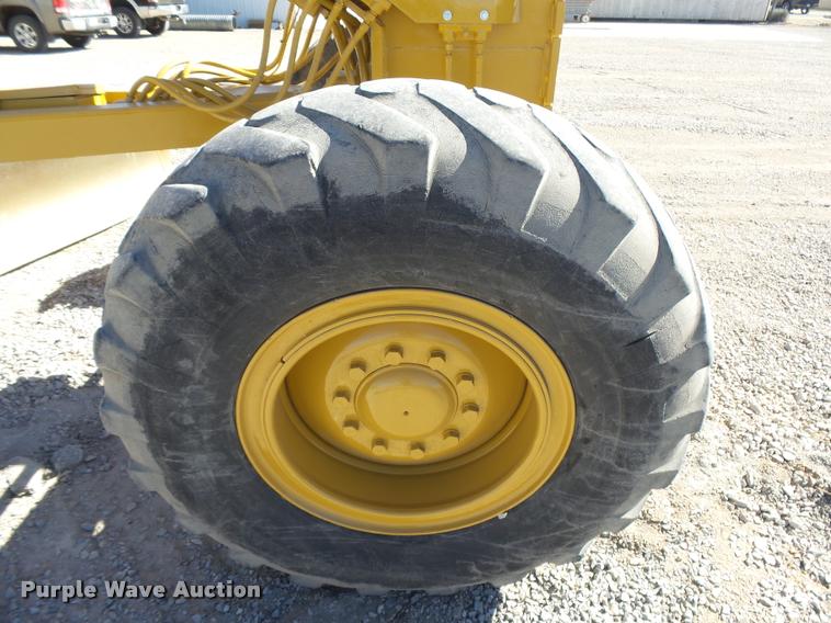 image for item DB1921 1987 Caterpillar 140G motor grader
