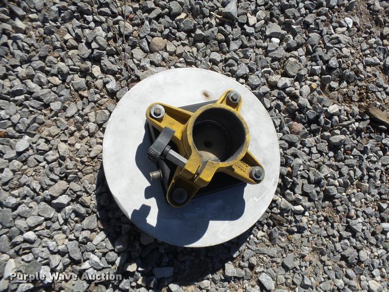 image for item DB1921 1987 Caterpillar 140G motor grader