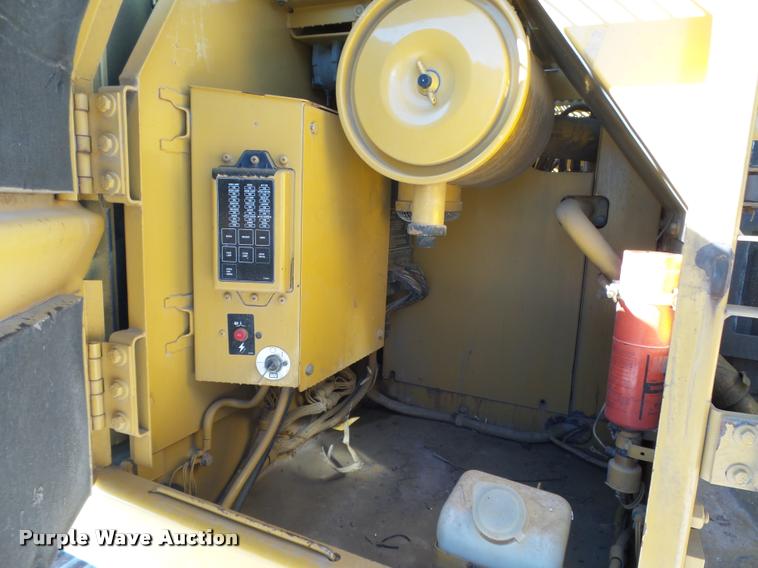 image for item DB1922 1996 Caterpillar 322 L excavator