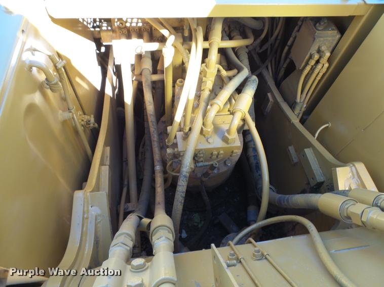 image for item DB1922 1996 Caterpillar 322 L excavator