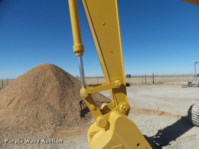 image for item DB1922 1996 Caterpillar 322 L excavator