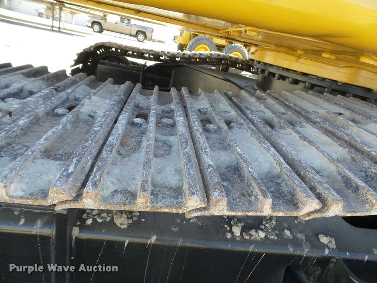 image for item DB1922 1996 Caterpillar 322 L excavator