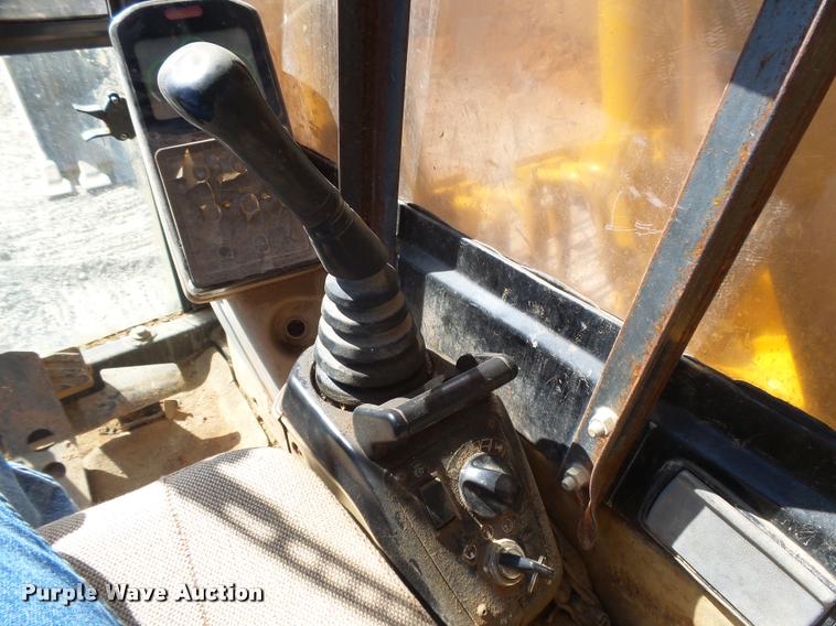 image for item DB1922 1996 Caterpillar 322 L excavator