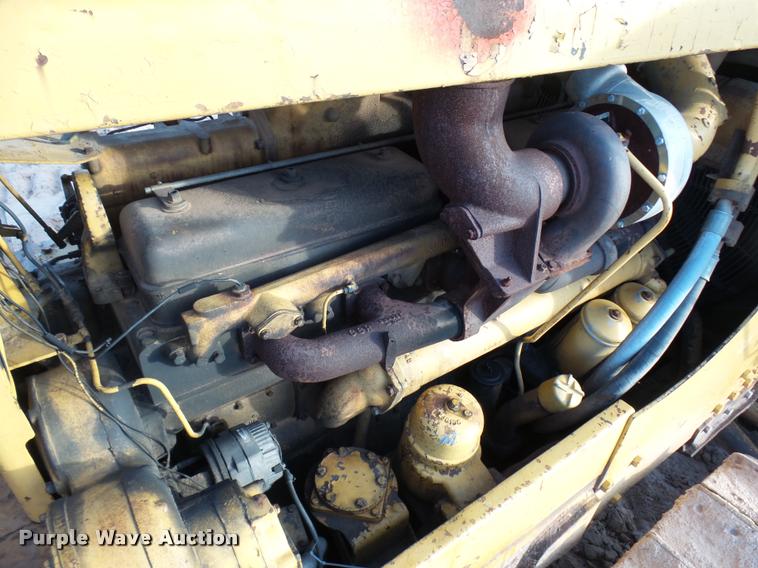 image for item DB2419 1977 Caterpillar D9H dozer