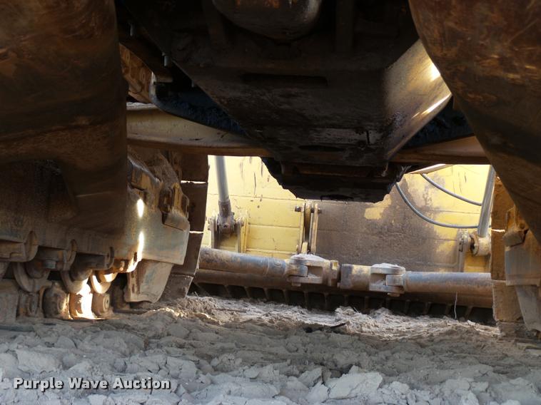 image for item DB2419 1977 Caterpillar D9H dozer