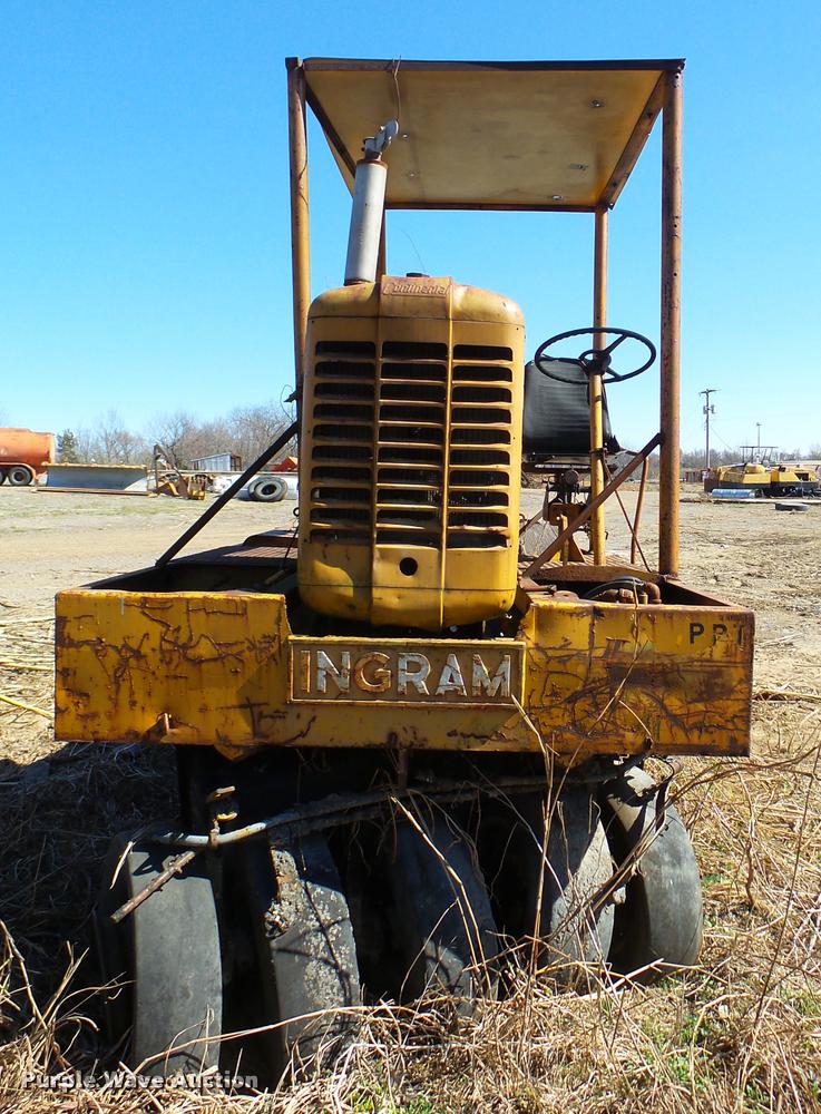 image for item DB2425 Ingram pneumatic roller