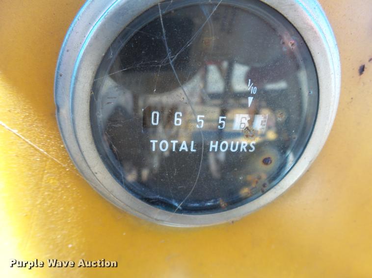 image for item DB2425 Ingram pneumatic roller