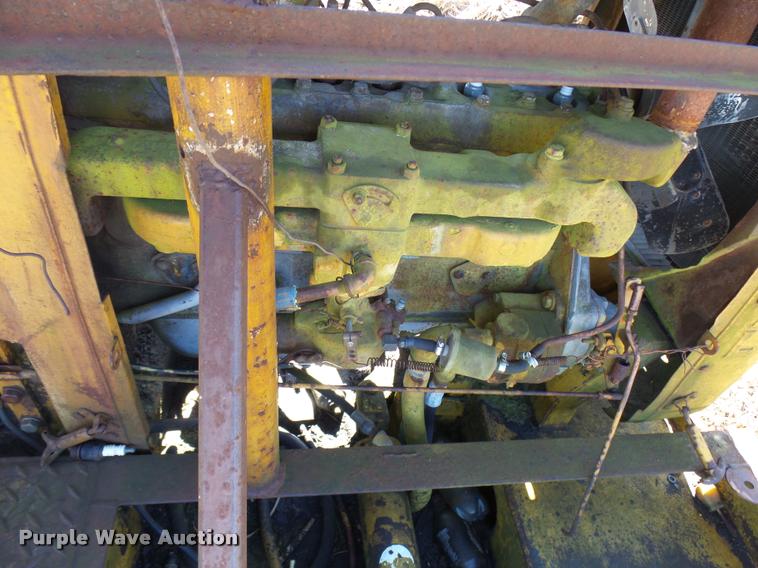 image for item DB2425 Ingram pneumatic roller