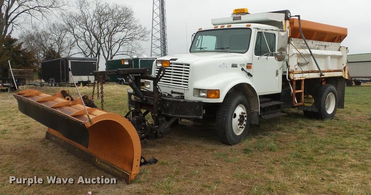 image for item DB3836 2001 International 4700 dump truck