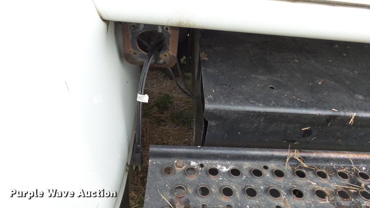 image for item DB3836 2001 International 4700 dump truck