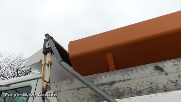 image for item DB3836 2001 International 4700 dump truck