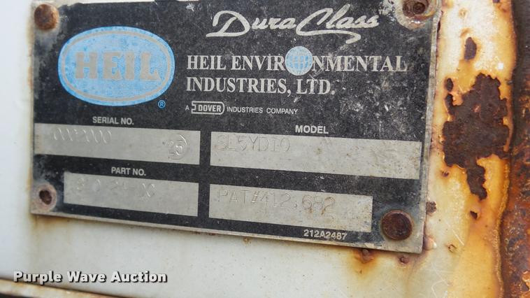 image for item DB3836 2001 International 4700 dump truck