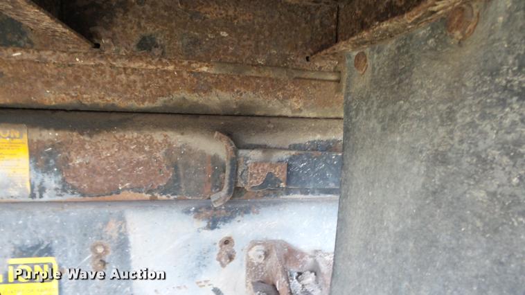 image for item DB3836 2001 International 4700 dump truck