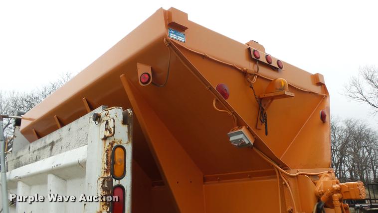 image for item DB3836 2001 International 4700 dump truck