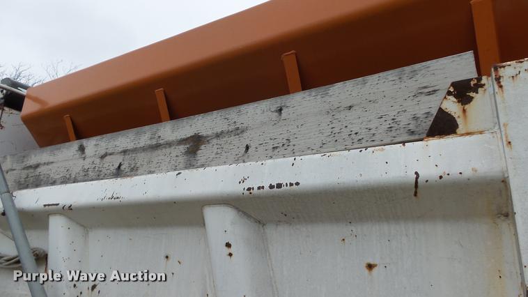 image for item DB3836 2001 International 4700 dump truck