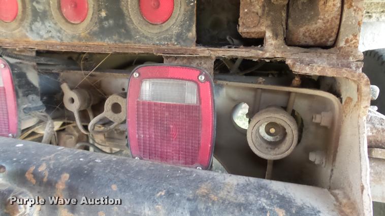 image for item DB3836 2001 International 4700 dump truck