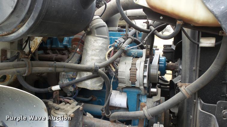 image for item DB3836 2001 International 4700 dump truck