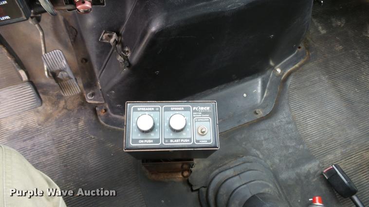 image for item DB3836 2001 International 4700 dump truck