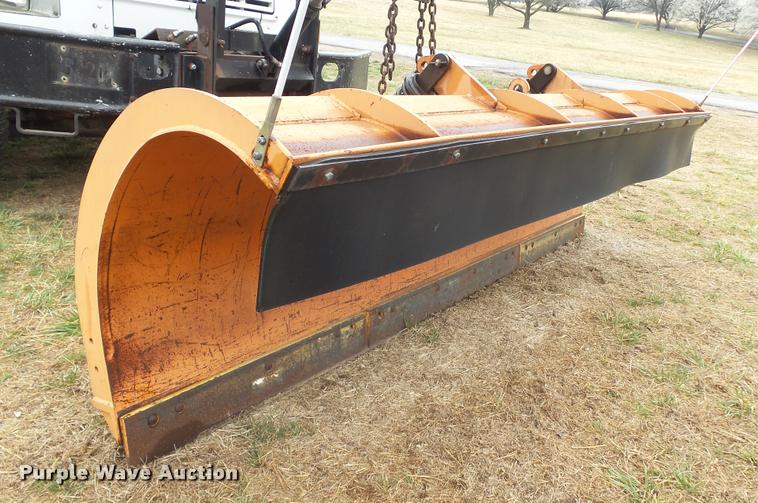 image for item DB3836 2001 International 4700 dump truck