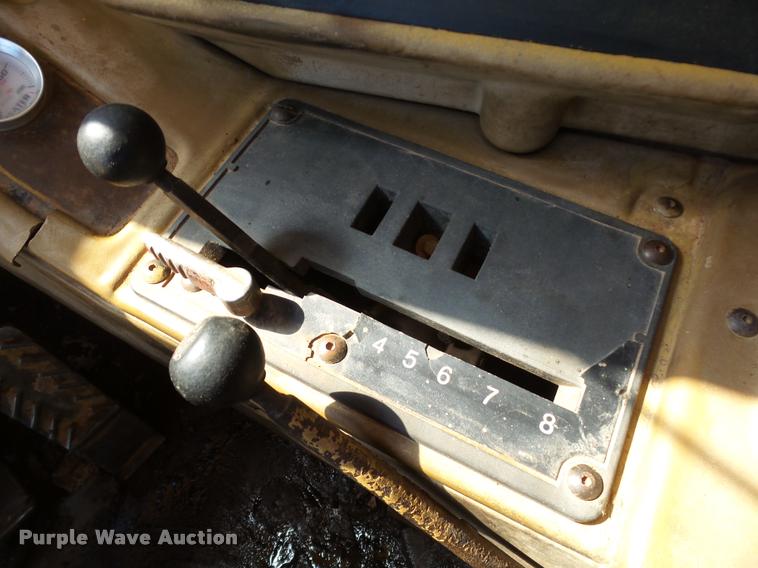 image for item DB4679 1987 Caterpillar 621E conventional scraper