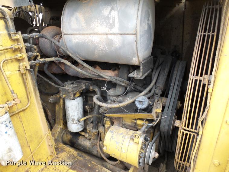 image for item DB4679 1987 Caterpillar 621E conventional scraper