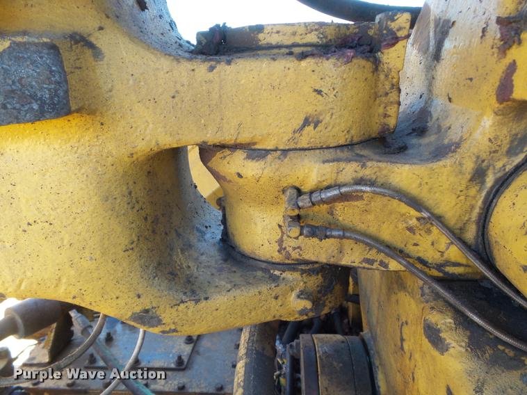 image for item DB4679 1987 Caterpillar 621E conventional scraper