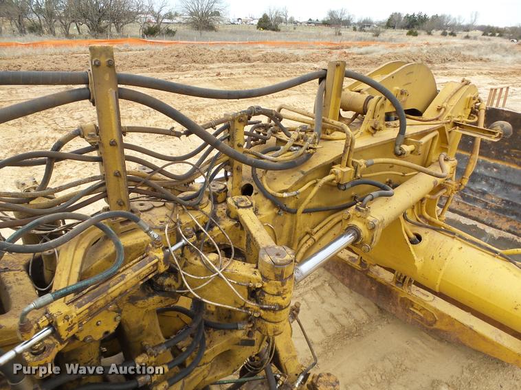 image for item DB4679 1987 Caterpillar 621E conventional scraper