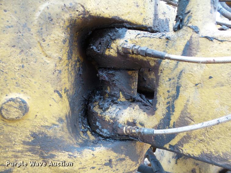 image for item DB4679 1987 Caterpillar 621E conventional scraper