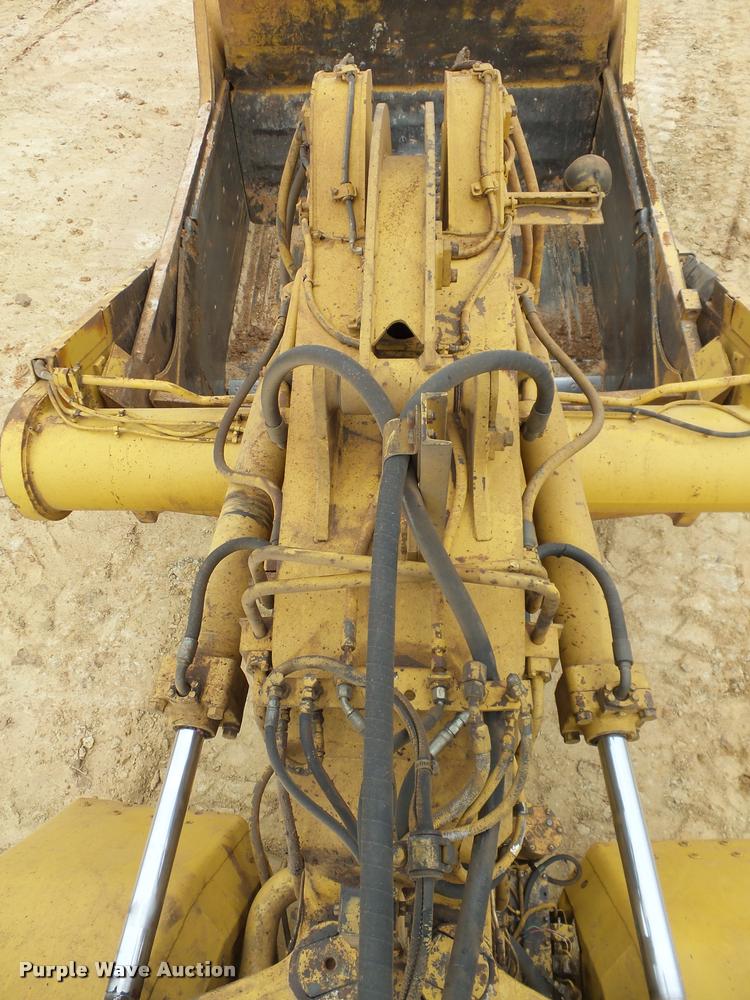 image for item DB4679 1987 Caterpillar 621E conventional scraper